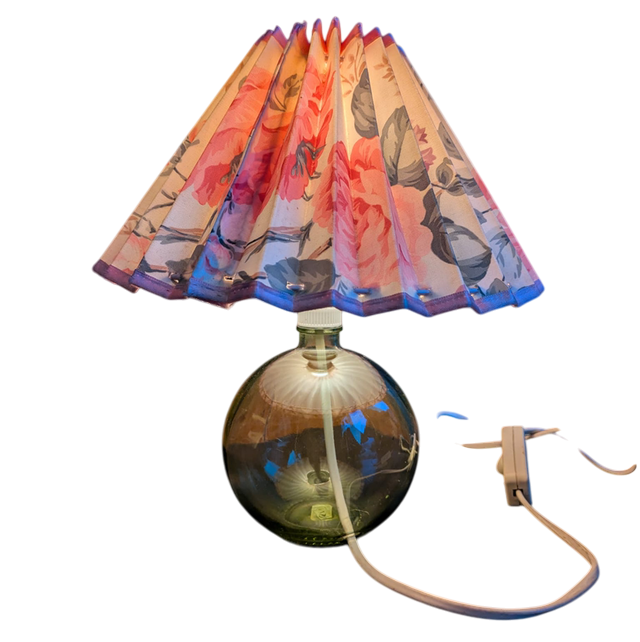 Lampe de table vintage en verre avec abat-jour fleuri année 60