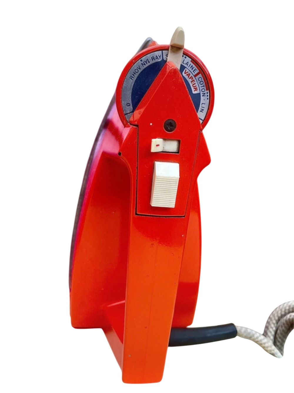 Appareil à repasser vintage orange