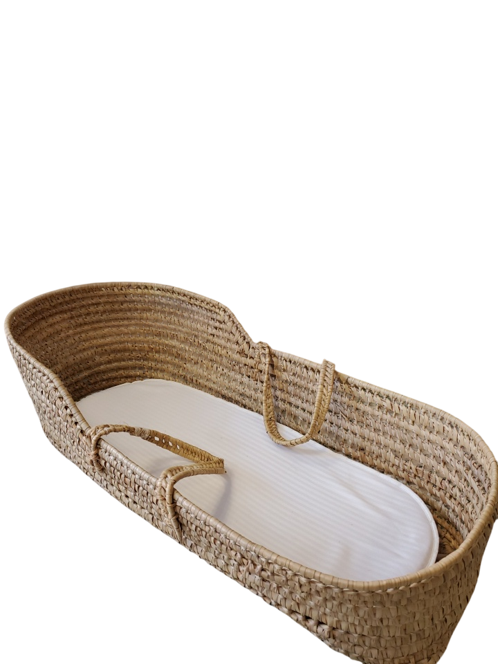 Couffin bébé en osier