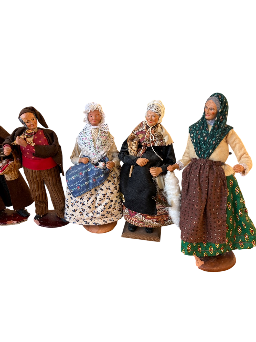 Figurines artisanales traditionnelles